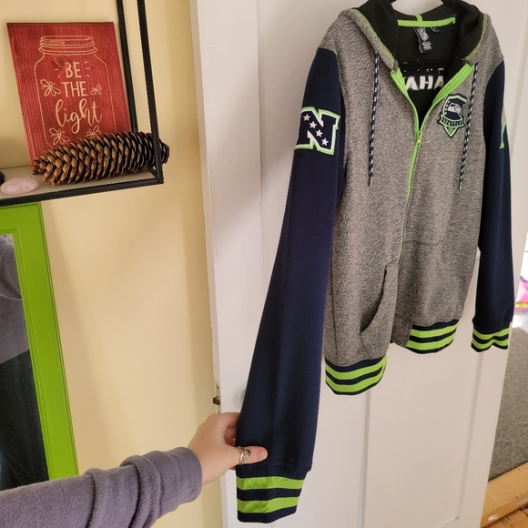 Seahawks Letterman Zip-up Hoodie - Picture 4 of 12